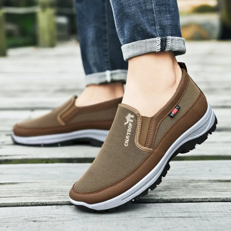 Resistant & Comfortable Shoes | MONQ