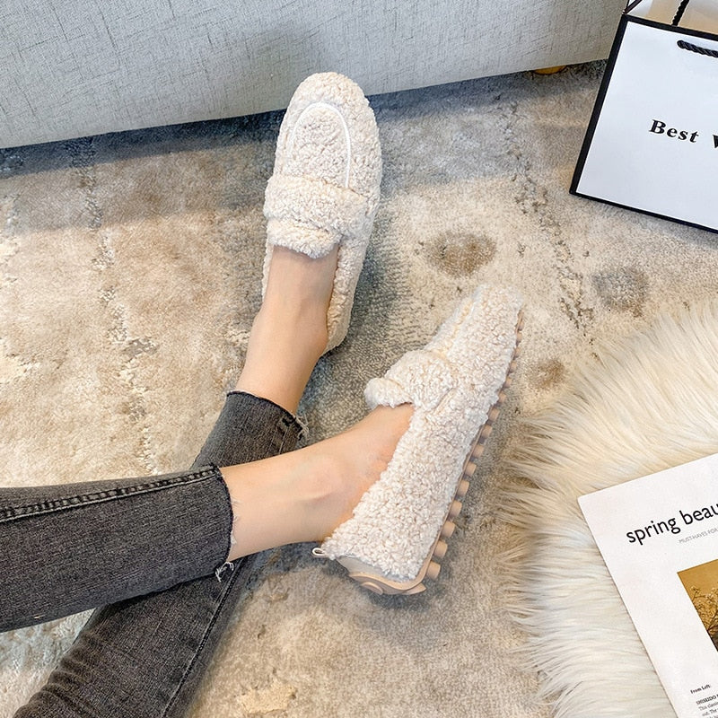 Arielle Plush Moccasins With Non-Slip Sole | MONQ